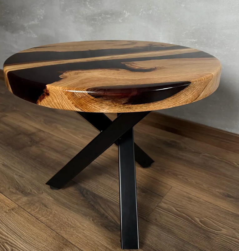 Noir river table